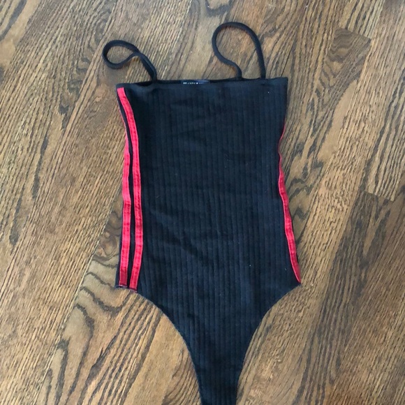 Brandy Melville bodysuit - Picture 1 of 3